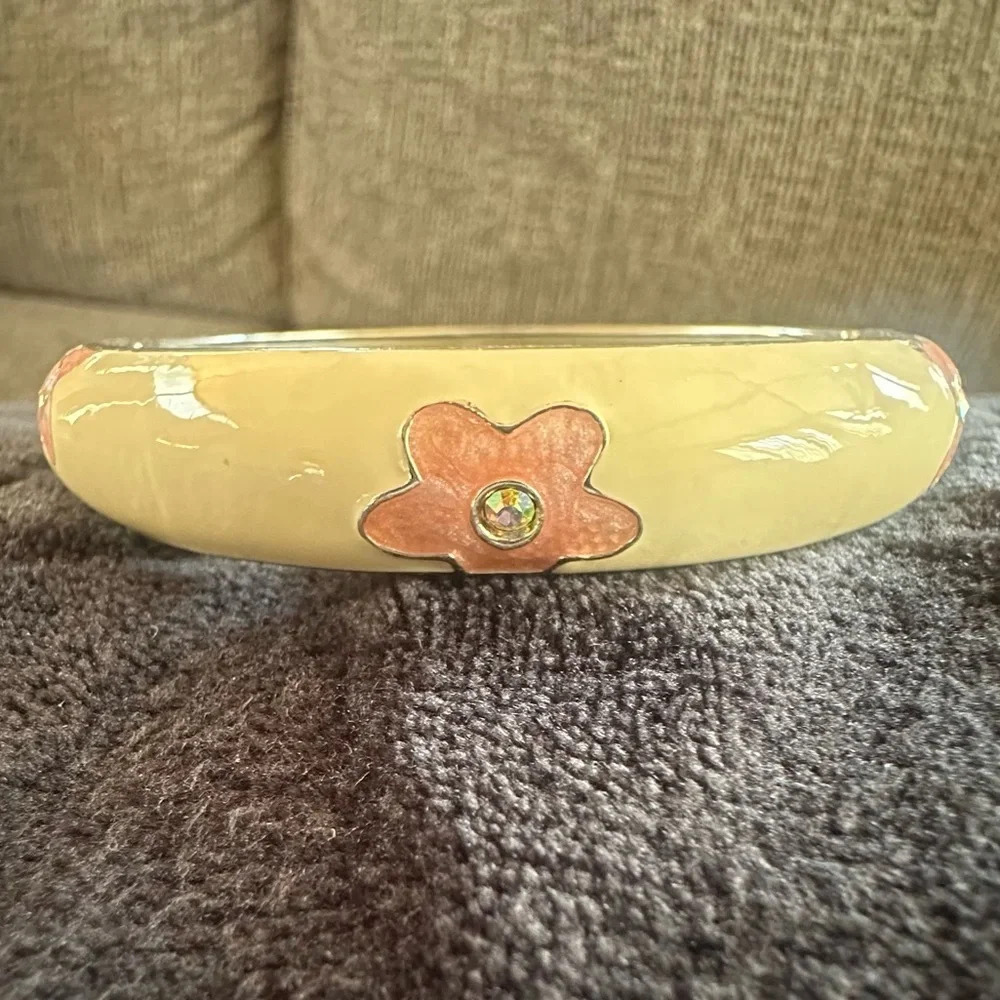 Bracelet ivory , pink flowers romantic, cottage feminine,prairie,victorian - Picture 2 of 8